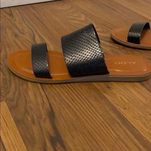 Sandals - Picture 2 of 2